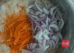 Vegetable bean dregs cake.Illustration of how to make it 2