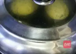 Illustration of how to make cornmeal pancakes 4