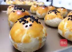 Egg Yolk Crisp (32 Mini Versions) Recipe Illustration 17