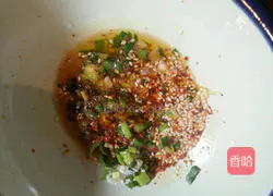 Illustration of how to make pot stickers 14