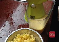 Illustration of how to make corn tortillas 1