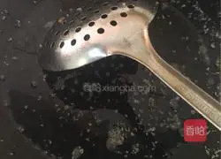 Illustration of how to make meat and eggplant cakes 6