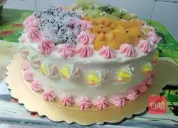 Illustration of how to make fruit cream cake 12