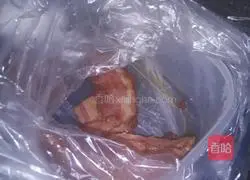 Illustration of how to make sweet bacon and egg pancakes 1