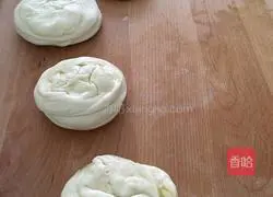 Illustration of how to make pancakes 7