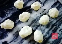  Illustration of how to make lard meat pancakes 7