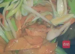 Illustration of how to make potato flour pancakes 9