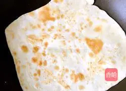 Illustration of making sauce-flavored cake 20