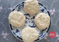 Press the soy milk and fry the bean dregs cake! Illustration 5