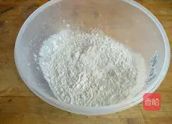 Illustration of how to make bean dregs cake 1