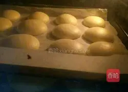 Illustration of how to make baby food custard cake 4