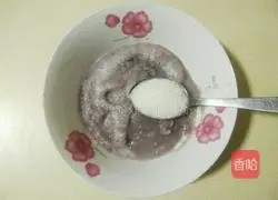 Illustration of how to make red bean dregs cake with milky purple potato filling 4