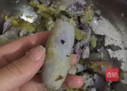 Illustration of how to make sweet potato pancakes 2