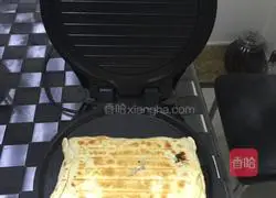 Beef pie Illustration of how to do it 4