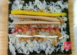 Illustration of how to make sushi 2