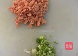 Illustration of how to make pan-fried potato pancakes 2