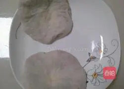 Pork Onion Pie Recipe Illustration 9