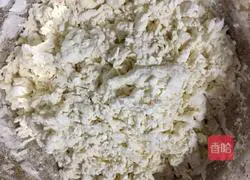 Illustration of how to make vermicelli meat pie 2