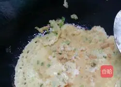 Illustration of how to make green onion pancake 3