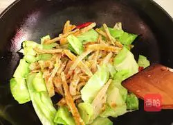 Illustration of how to make fried pancakes 4