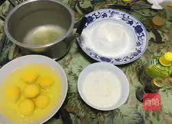 Illustration of how to make 8-inch sponge cake 1