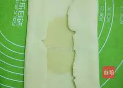 Illustration of making sesame pancakes stuffed with mushrooms and meat 11