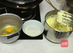 Illustration of how to make chocolate cheesecake 8-inch square mold 6