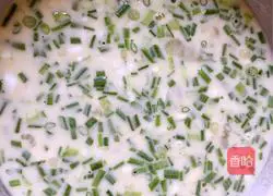 Illustration of how to make chive egg pancake 4