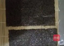 Egg Skin Sakura Illustration of how to make sushi rolls 4