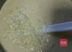 Illustration of how to make green onion and egg pancakes 4