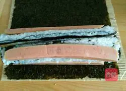 Illustration of making square pattern sushi 8