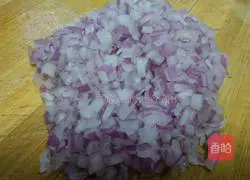 Illustration of how to make onion dough cakes 2