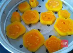 Sesame sweet potato glutinous rice cake recipe illustration 5