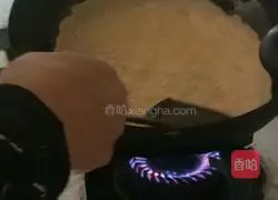 Illustration of how to make egg pancakes 11