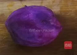 Illustration of how to make black sesame and purple sweet potato cakes 2