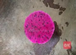 Red Dragon Fruit Banana Sushi Recipe Illustration 2