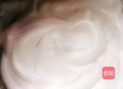 Baking powder-free and oil-free strawberry waffle recipe illustration 4