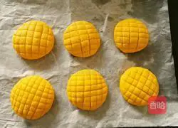 Illustration of how to make baked pumpkin pie 8