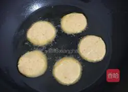 Illustration of how to make homemade pumpkin pie 8