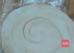 Illustration of how to make crispy home-style pancakes 10