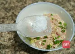 Illustration of how to make fresh meat tofu cake 6