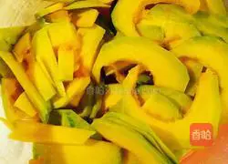 Illustration of how to make butter pumpkin cake 2 