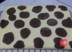 Cow pattern cake roll recipe 16