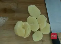 Illustration of a simple recipe for potato pancakes 2