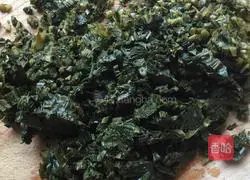 Illustration of how to make dandelion cake 4