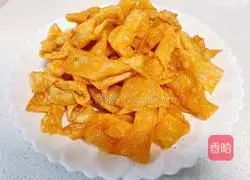 Illustration of a new way to eat roast duck pancake skin 13