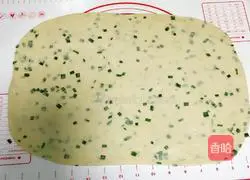 Illustration of how to make green onion soda cake 8
