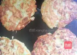 Illustration of how to make melon and vegetable pancakes 4