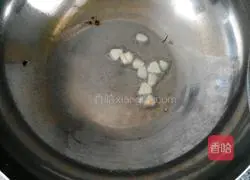 Illustration of how to make cabbage fried pancakes 5