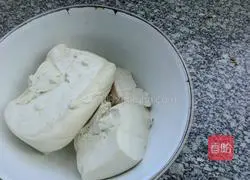 Illustration of how to make tofu pancakes 1